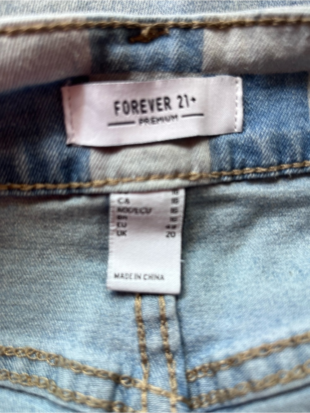 Forever 21 Checkered Denim Jeans - Picture 6 of 6
